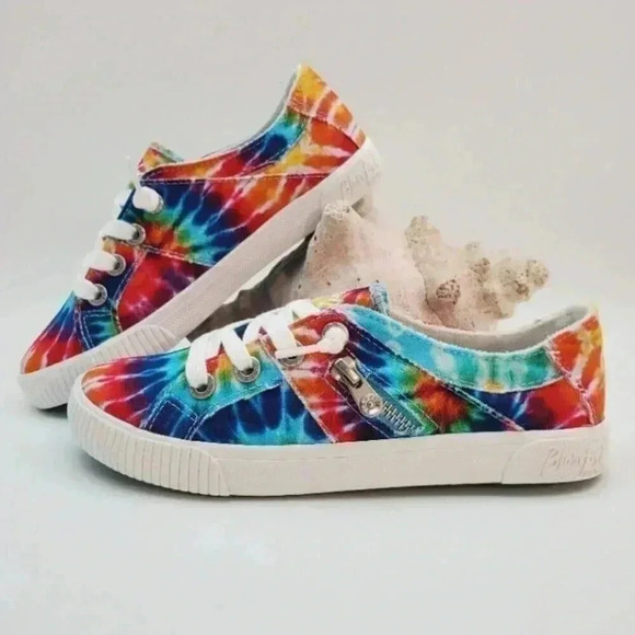 BUY ONE GET ONE FREE Blowfish Fruit Slip On Sneaker Rainbow Tie-Dye Size 6.5 - Picture 4 of 6